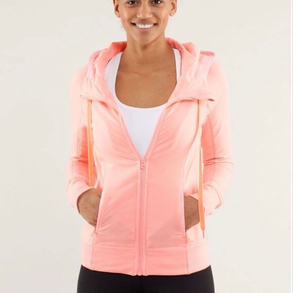 Lululemon Rejuvenate Hoodie size 8 Bleached Coral has a spot - Picture 1 of 11